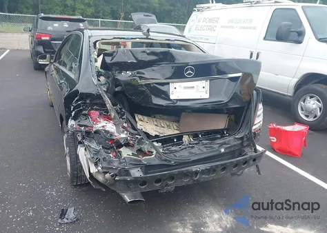 2013 Mercedes-Benz C 250 Luxury from USA, damaged, VIN WDDGF4HBXDR301604